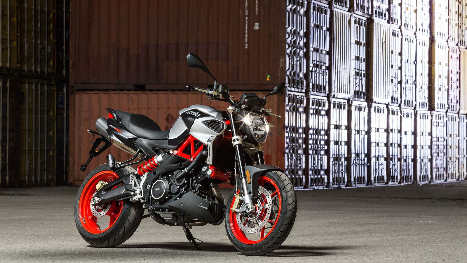 Aprilia Shiver 900